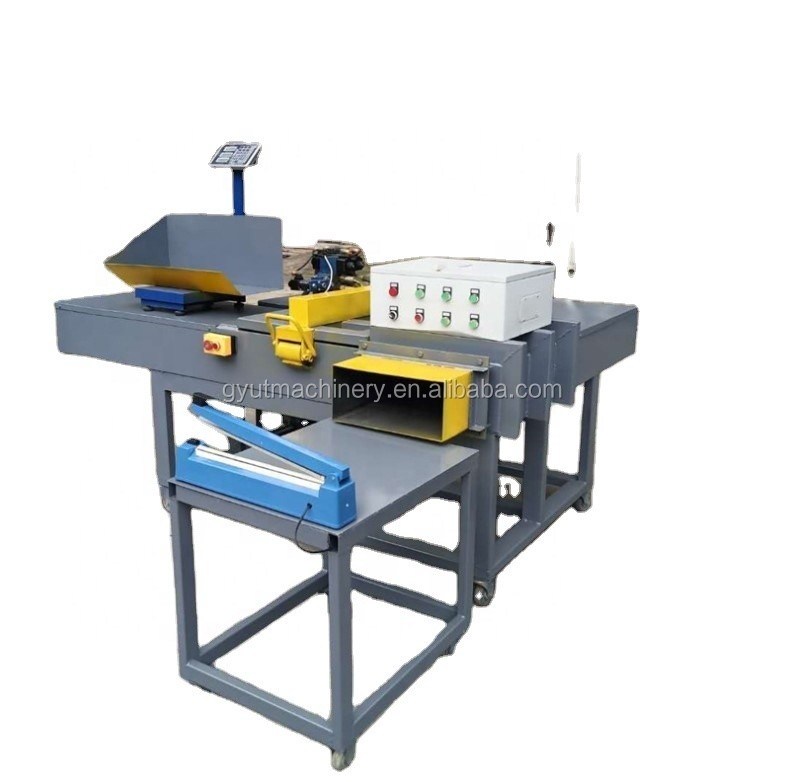 Automatisches Gewichtungsgerät zur Beuteln von Holzsäge für kleine Tierbetten 0,9 kg pro Beutel