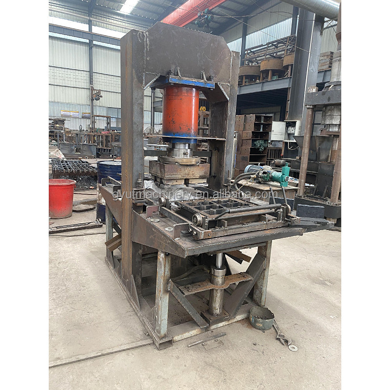 Vollautomatische 650g Coco Torf Block Briquette Press Forming Maschine für die Produktion