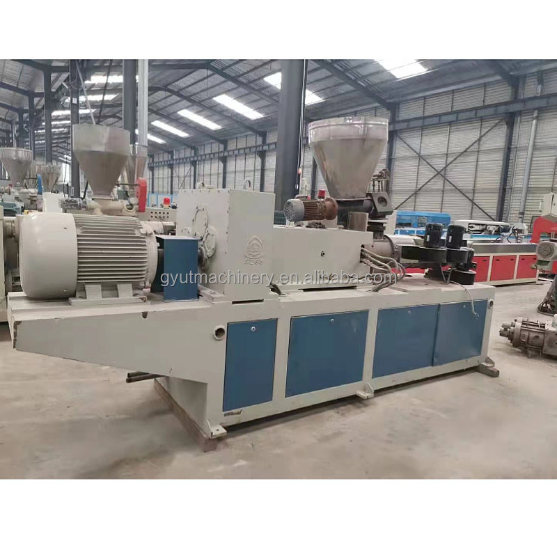 65/132mm Doppelschrauben-PVC-Rohr-Extrusionsmaschine für Wasser-PVC-Rohr-Produktionslinie