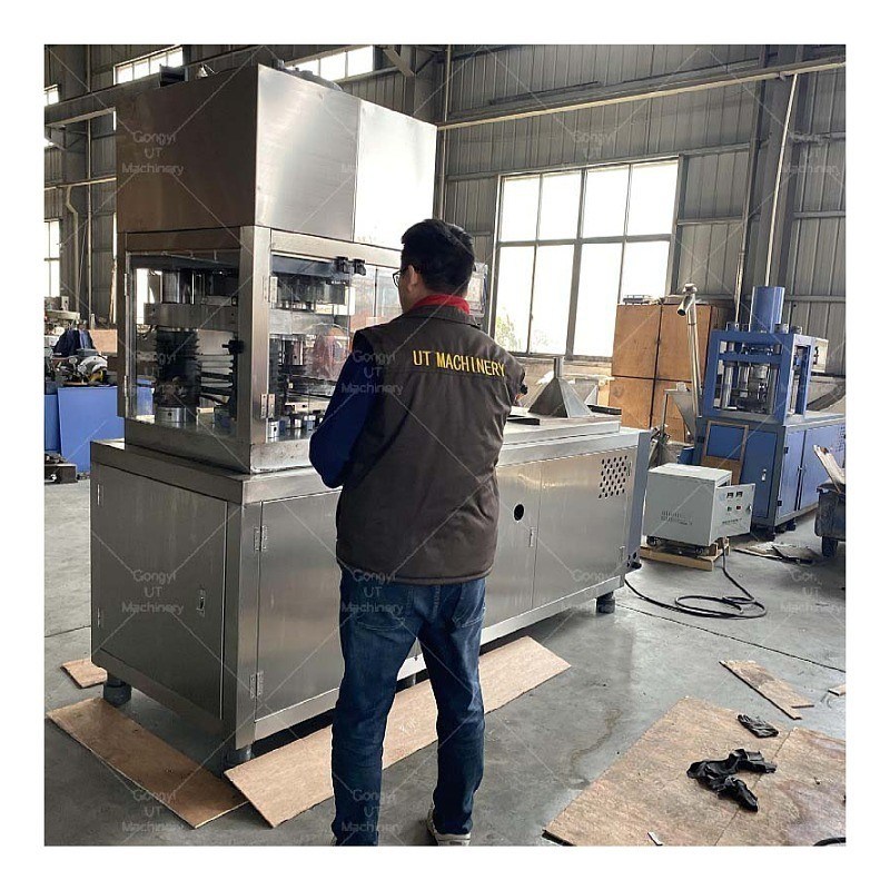 Badebombenpressmaschine für SPA 100% automatische, feuchtige, pneumatische Badeballformherstellung