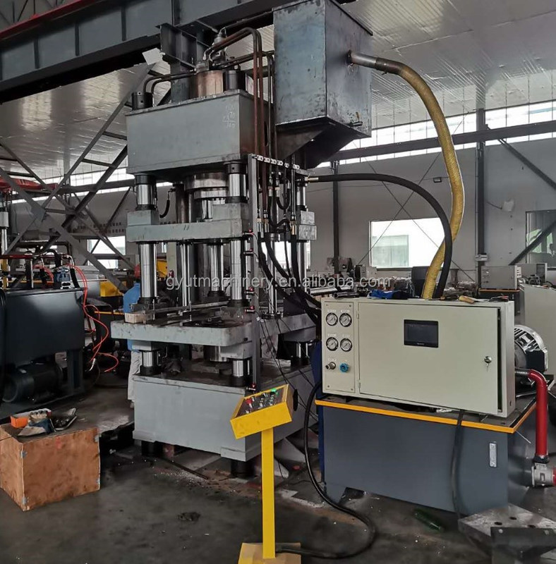 Die Maschine für die Pressen von Salzblöcken für Tierfutter 5-10 kg ist die beste Wahl für die Salzblöckeproduktion