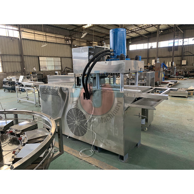 200 kg pro Stunde Würfelzuckerpressmaschine zur Herstellung von raffinierten Zuckerwürfeln aus Zuckerfeinen