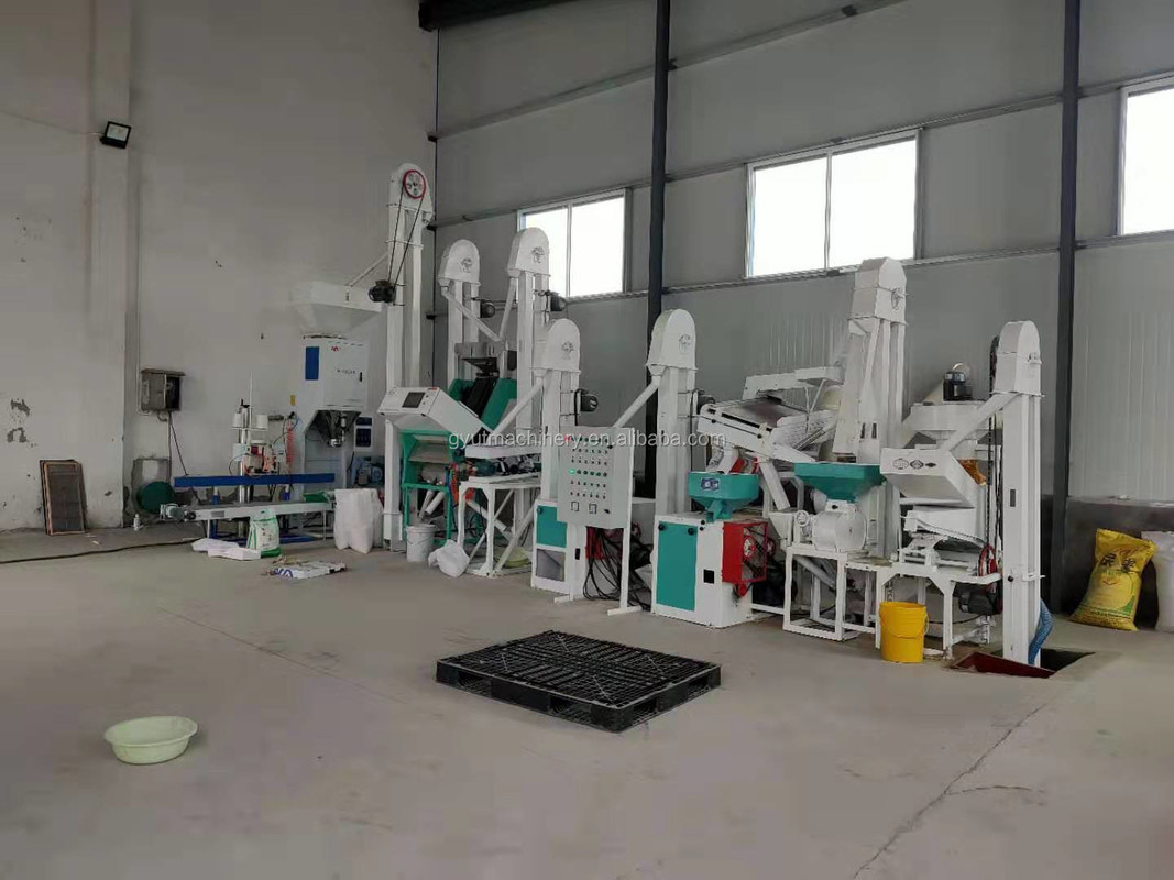 1 Tonne pro Stunde Millet-Mühle Maschine 1150kg Emery Roller Reis Millet-Whitener für zu Hause