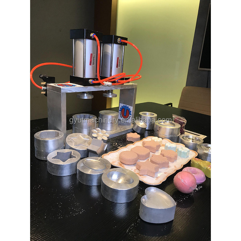 Industrieprofessionelle kleine 2-Kolben-Badbombenherstellungsmaschine für schnelle Produktion
