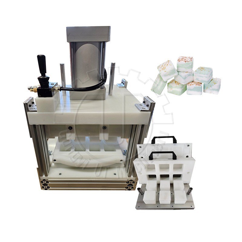 Farbenfrohe Handbadbombe MultiPress Halb-Automatische Shampoo-Bars Konditioner-Bars Duschmachine
