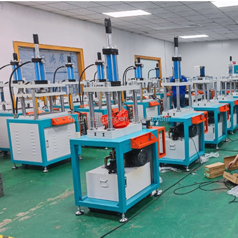 Präzision Hydraulische Pulverformformmaschine für automatische Shampoo Bar Badebombe mit Spielzeug