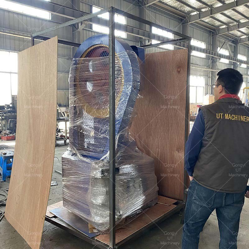 Hochkapazitäts-Bomben mit spezieller Form und Salzformmaschine für das Haus