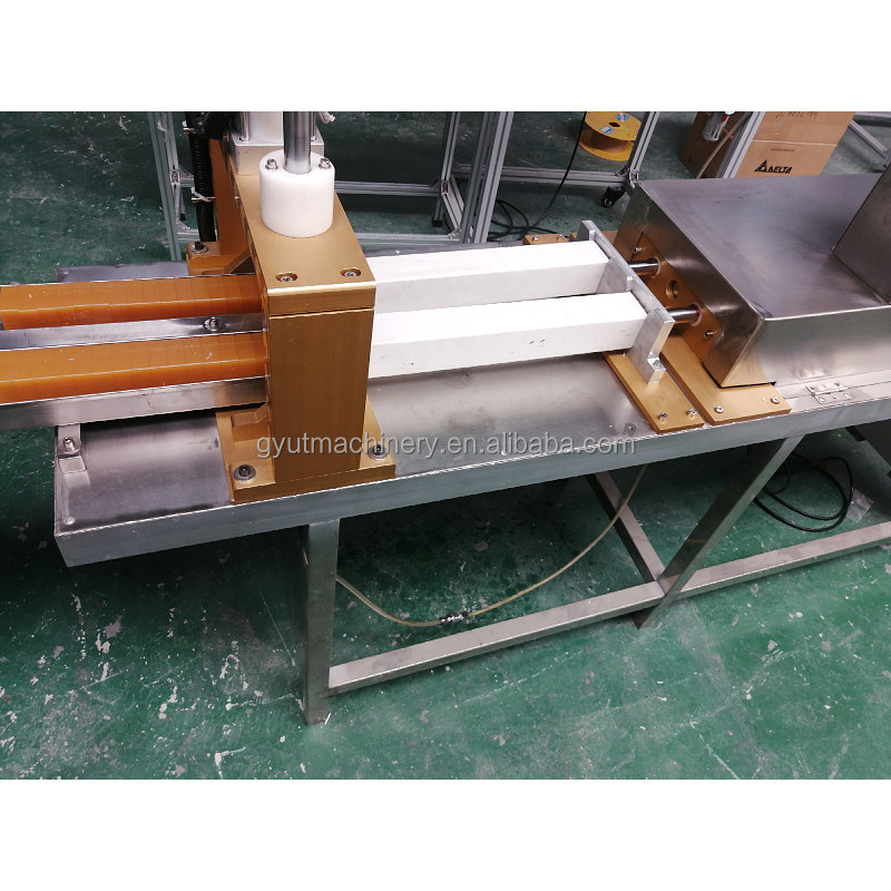 2020 in Deutschland Pneumatische Seife Schneidmaschine mit 26 kg Gewicht Japan Pneumatische UT 26