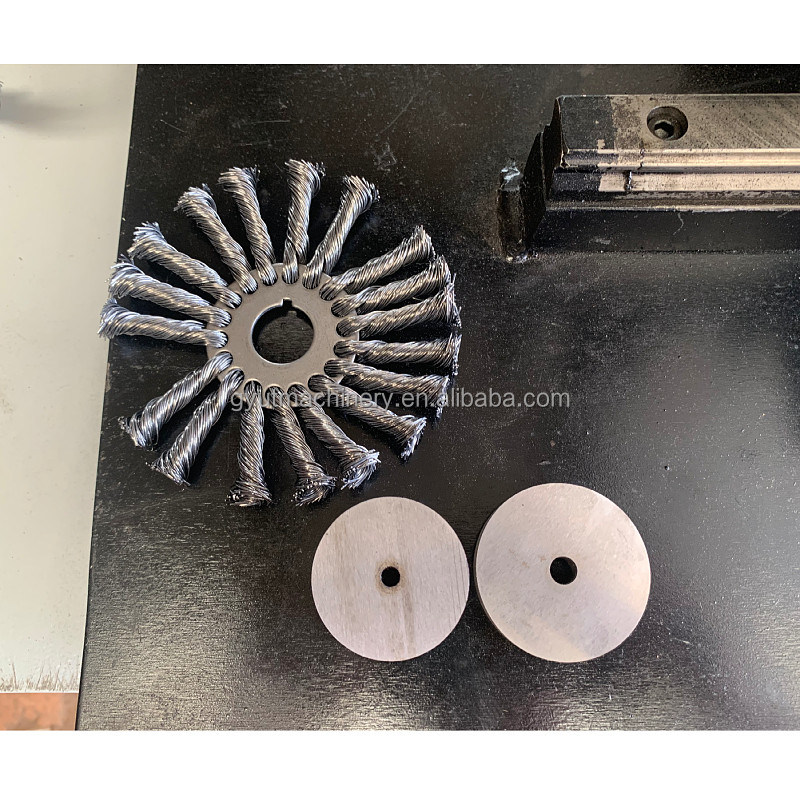 Hohe Haltbarkeit 2.2kw Stahldraht verdrehte Bürstenmachmaschine Linie für 450mm Bürsten
