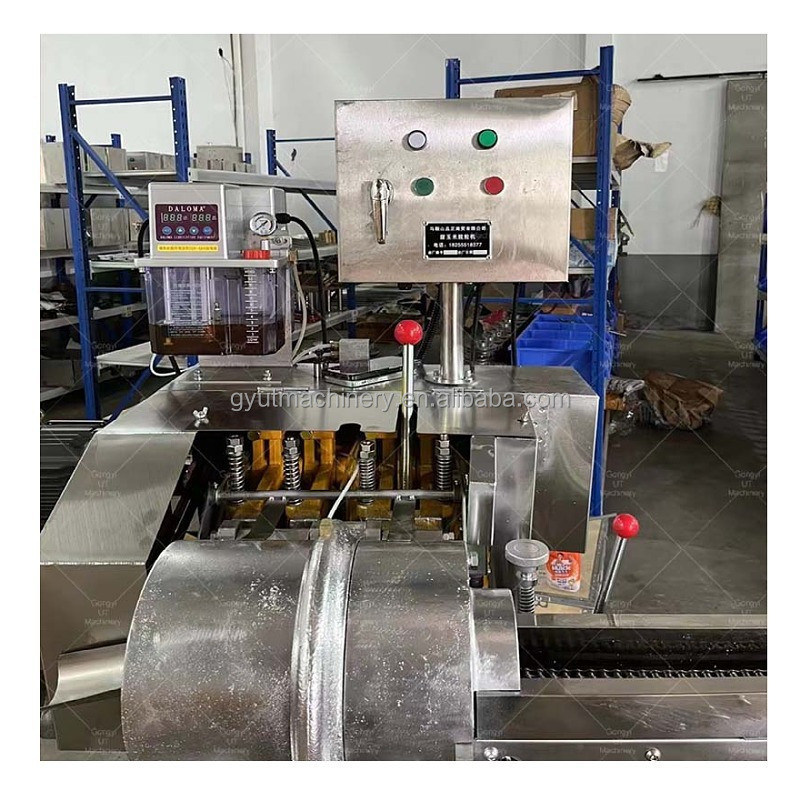 Maschine zur Träherung von Schwarzem Mais mit Förderband für glatte Ergebnisse bei der Schälung von Süßmais